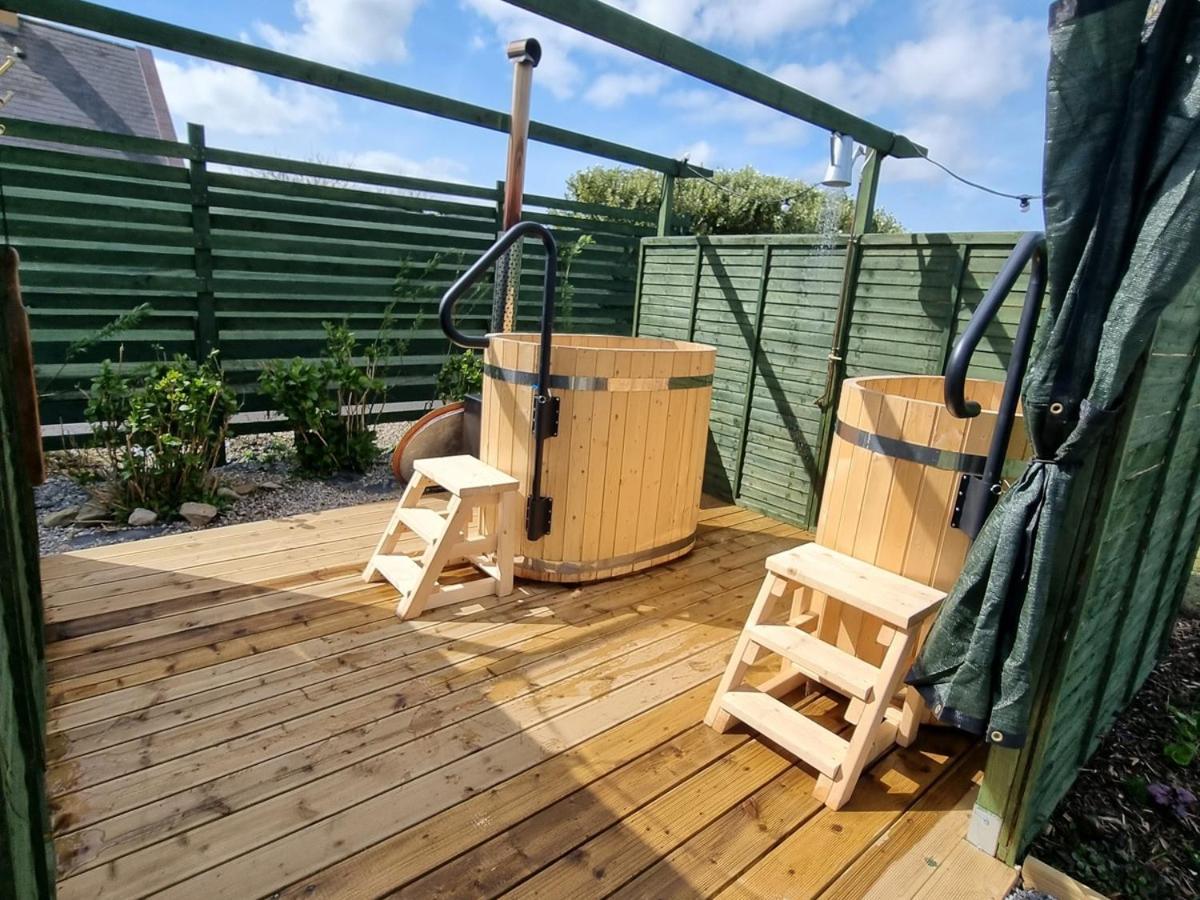 Wild Meadow Huts Villa Doolin Exterior photo