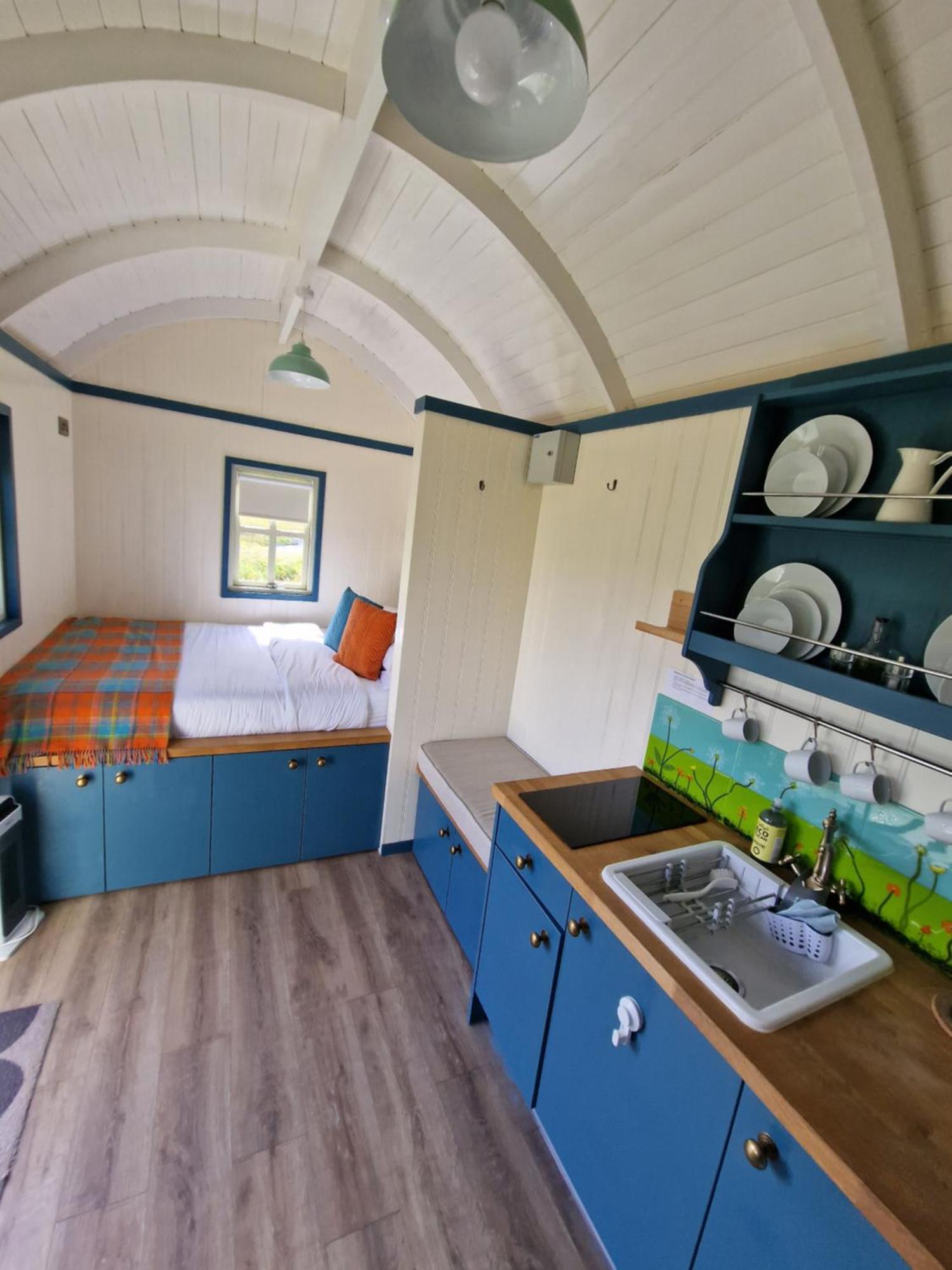 Wild Meadow Huts Villa Doolin Exterior photo