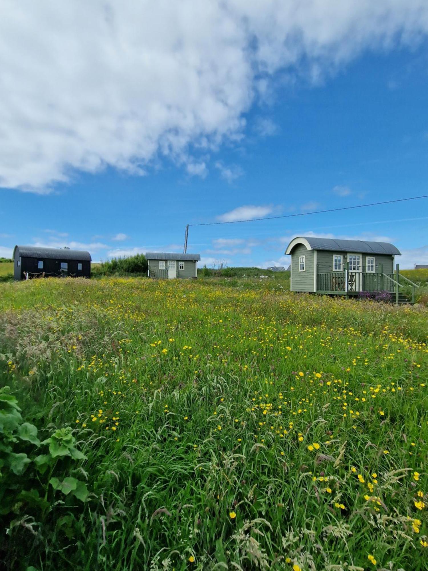 Wild Meadow Huts Villa Doolin Exterior photo