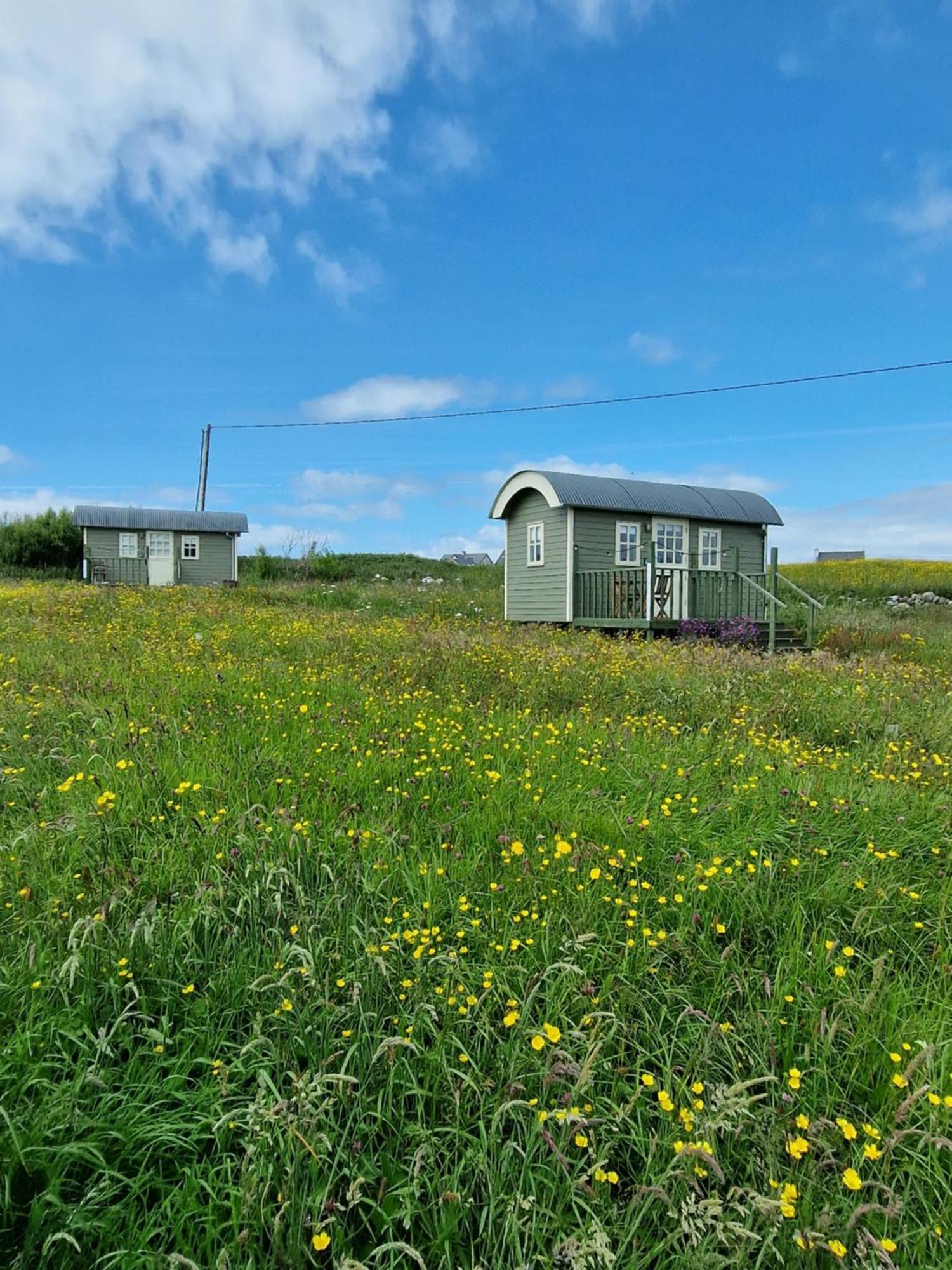 Wild Meadow Huts Villa Doolin Exterior photo